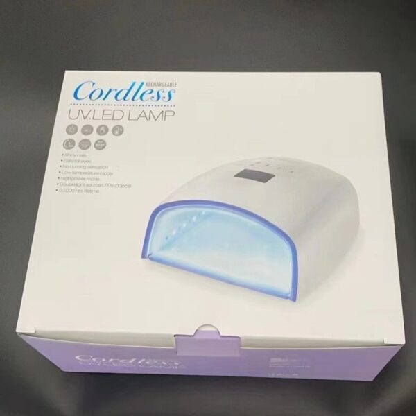 Cordless/ rechargeable UV/LED lamp for nails